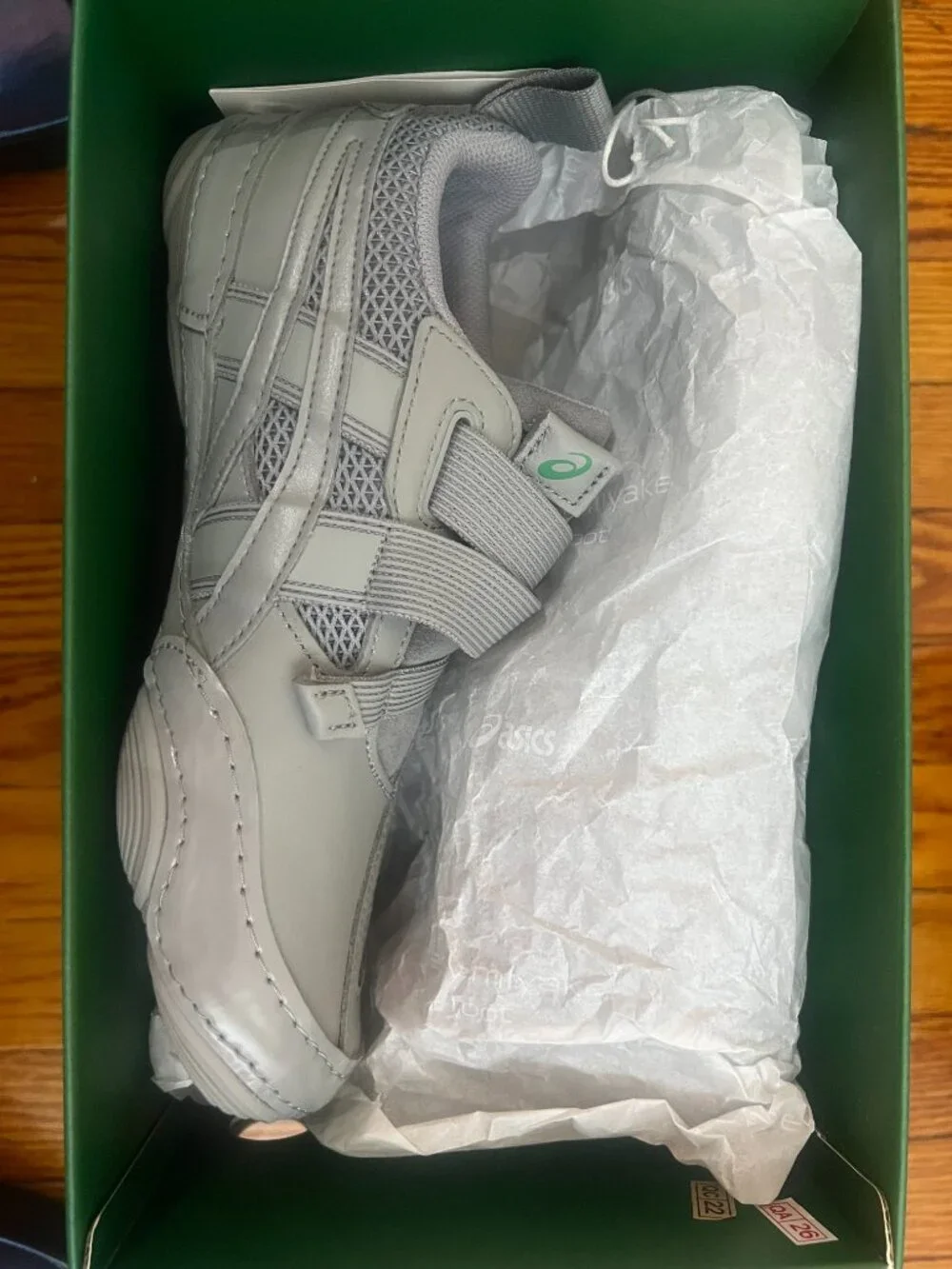 ASICS x ISSEY MIYAKE - HYPER TAPING - BNIB - Sz 4.5 (M) 6 (W)